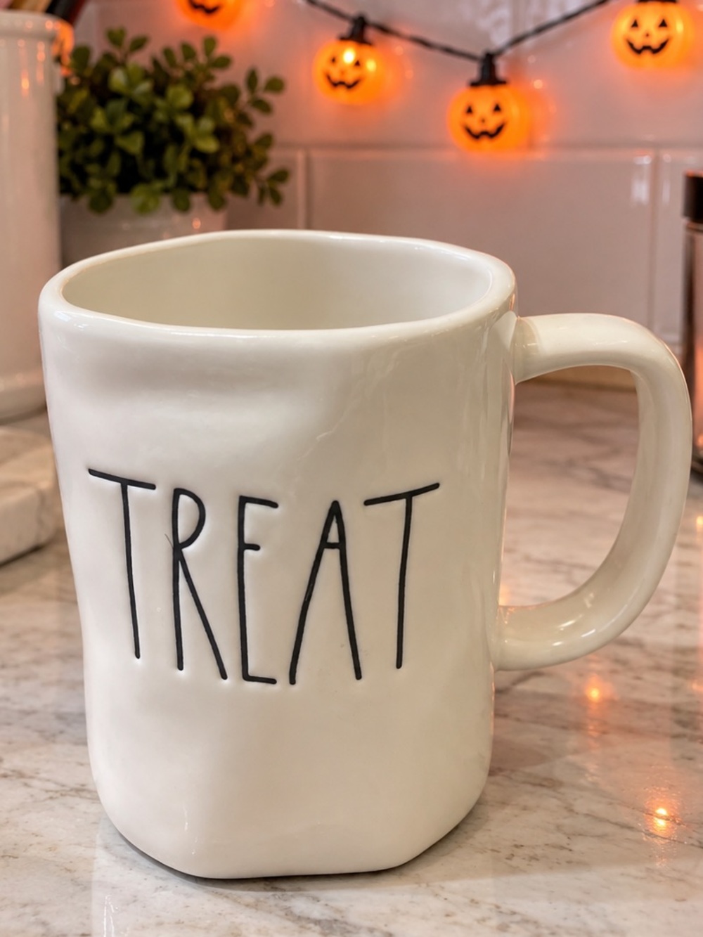 Rae Dunn White 'TREAT' Ceramic Mug - Everyday Home Dining NWOT